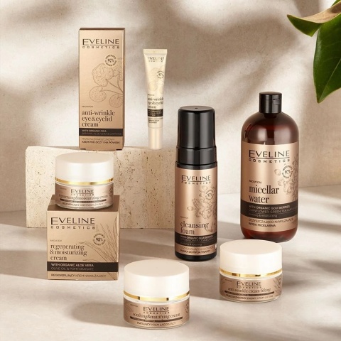 Oczyszczająco-nawilżająca pianka do mycia twarzy Organic Gold, Eveline Cosmetics