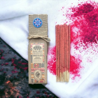 Żywice Rytualne na Patyku - Smocza Krew Dragon Blood Banjara, 8 szt.